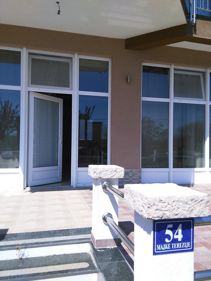 Villa Aurora Medugorje Exterior photo